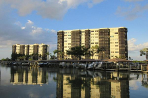 Harbour Pointe North 127 by Kathy Nesbit Vacations